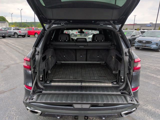 Used 2022 BMW X5 xDrive45e w/ M Sport Package AWD/4WD image 11
