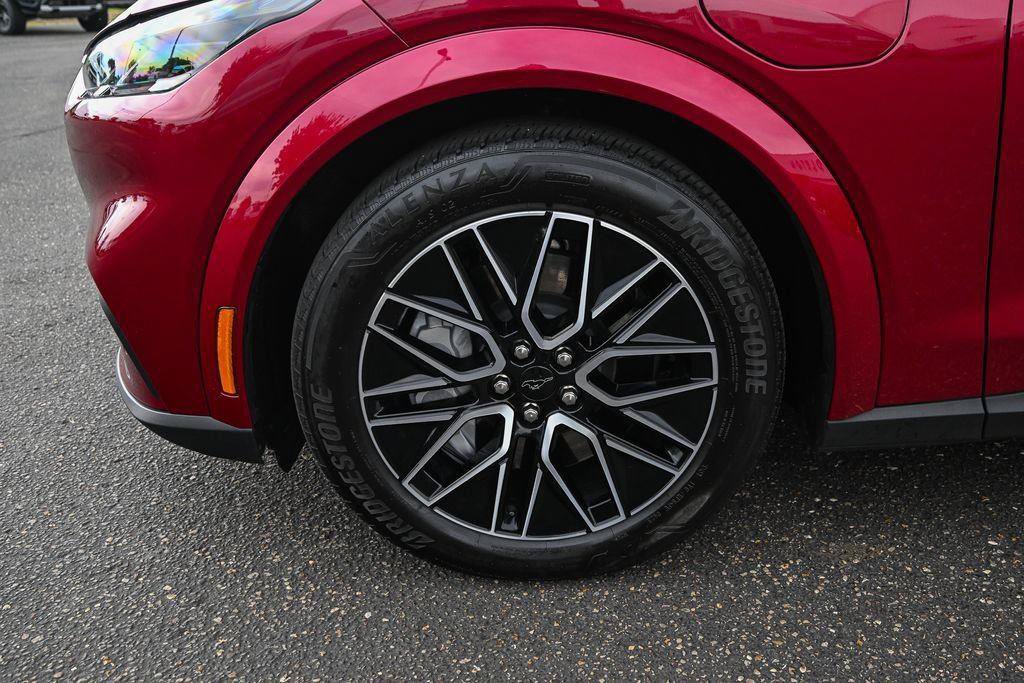 Certified 2025 Ford Mustang Mach-E Premium AWD/4WD image 12