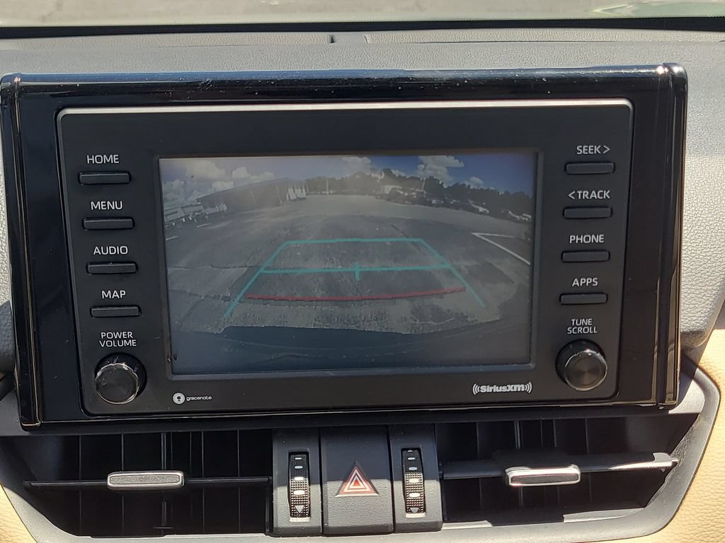 Used 2020 Toyota RAV4 XLE Premium FWD image 23
