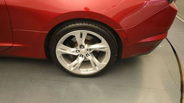 Used 2024 Chevrolet Camaro SS RWD image 9