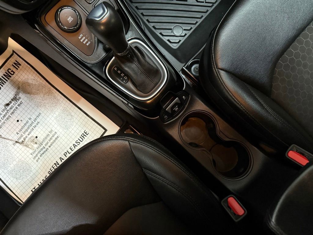 Used 2021 Jeep Compass Latitude image 48