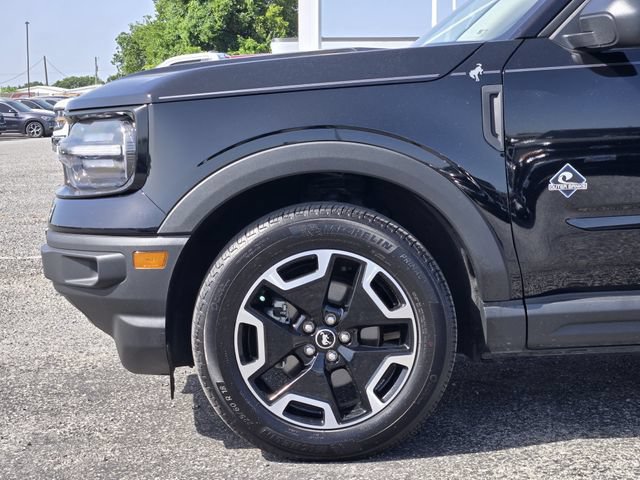 Certified 2024 Ford Bronco Sport Outer Banks AWD/4WD image 9