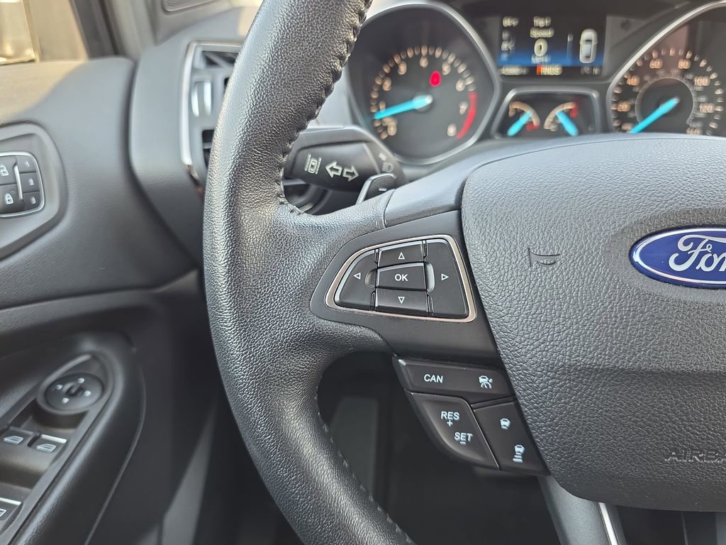 Certified 2018 Ford Escape Titanium w/ Ford Safe & Smart Package image 15