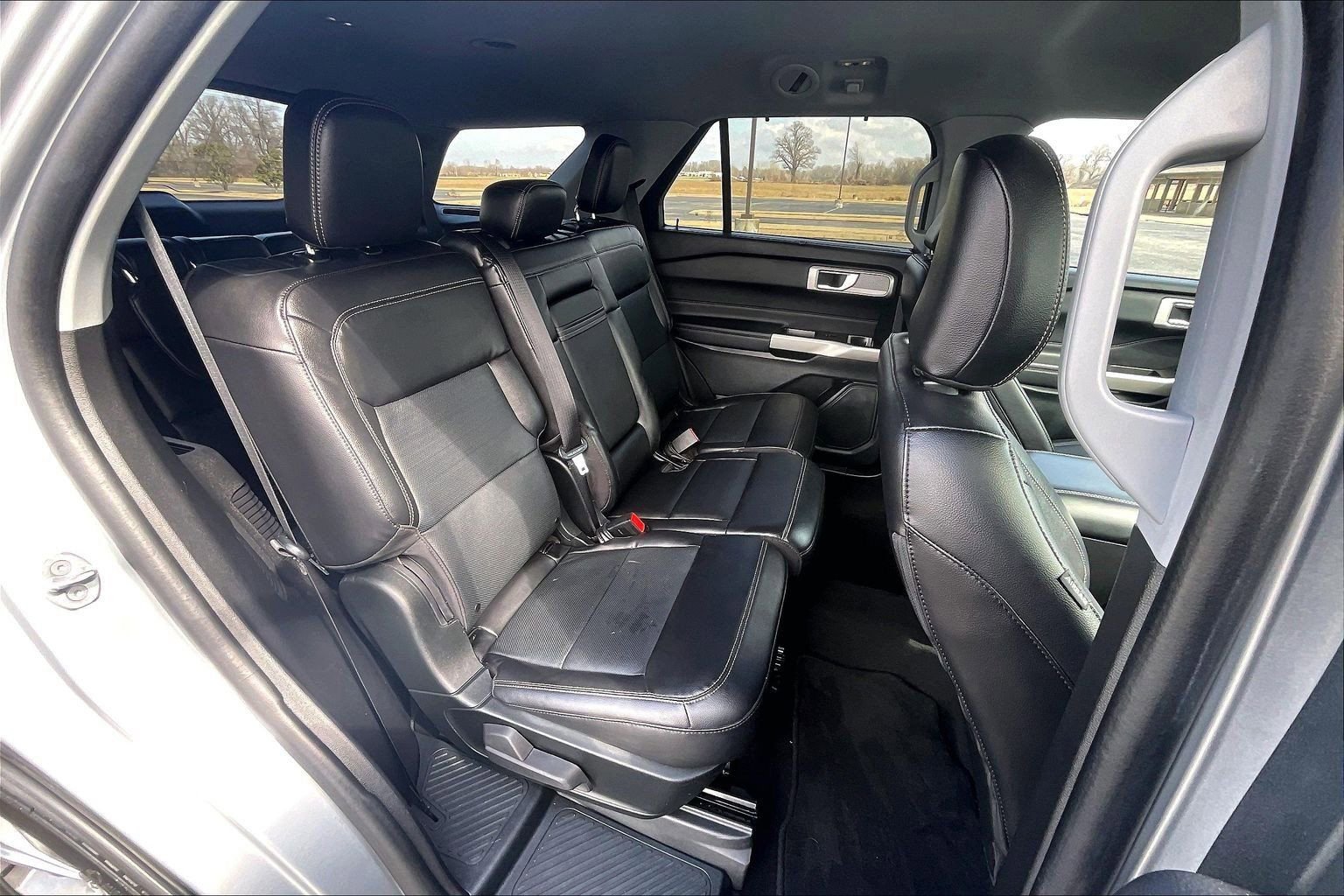 Certified 2023 Ford Explorer Limited image 16