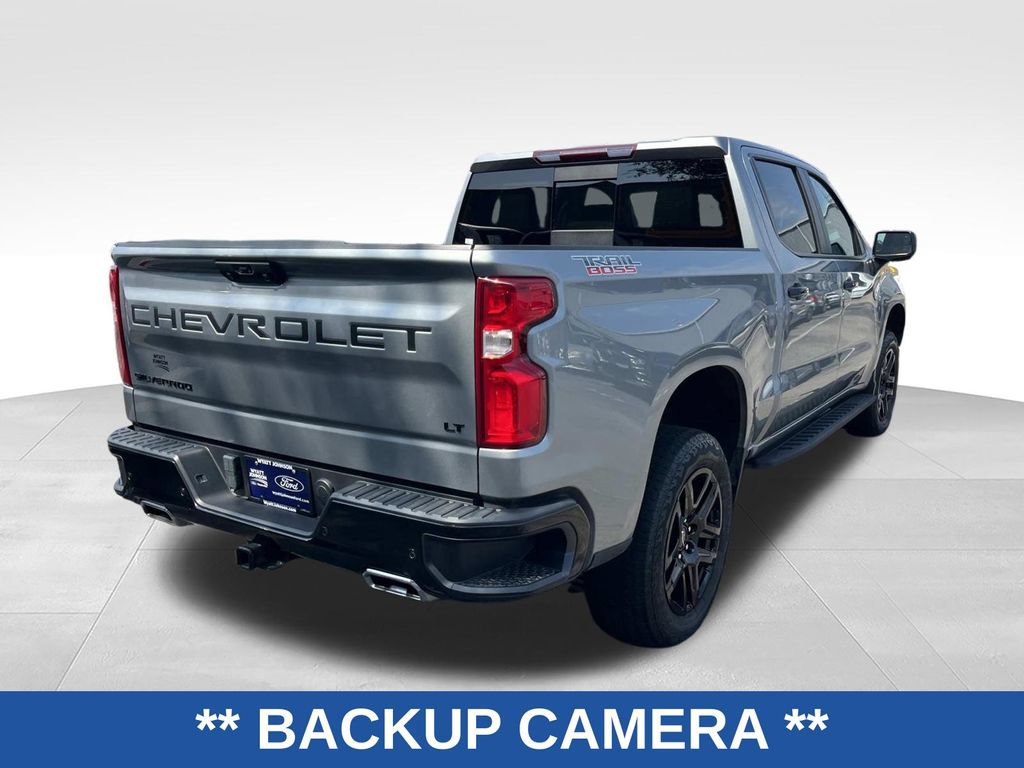 Used 2023 Chevrolet Silverado 1500 LT Trail Boss w/ LT Trail Boss Premium Package AWD/4WD image 3