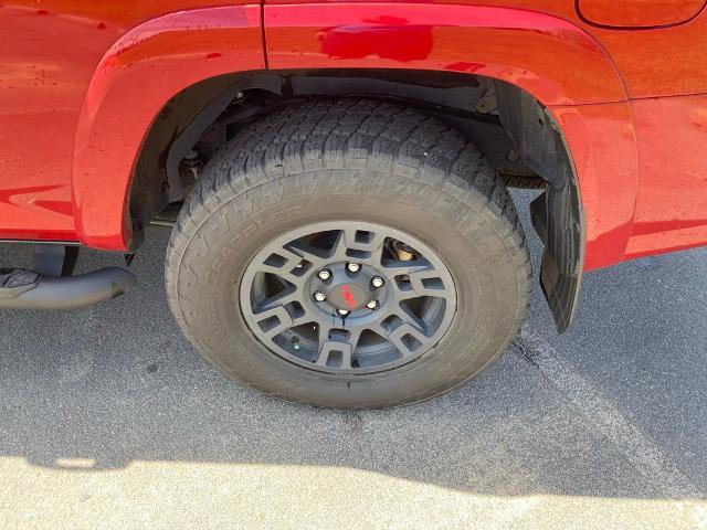 Used 2023 Toyota 4Runner SR5 Premium w/ Moonroof Package image 32