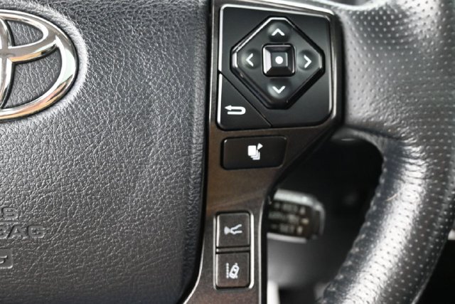 Used 2023 Toyota 4Runner TRD Off-Road Premium w/ Off Road Premium Plus Package AWD/4WD image 16
