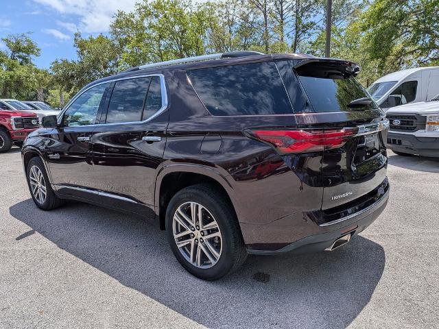 Used 2022 Chevrolet Traverse High Country image 3