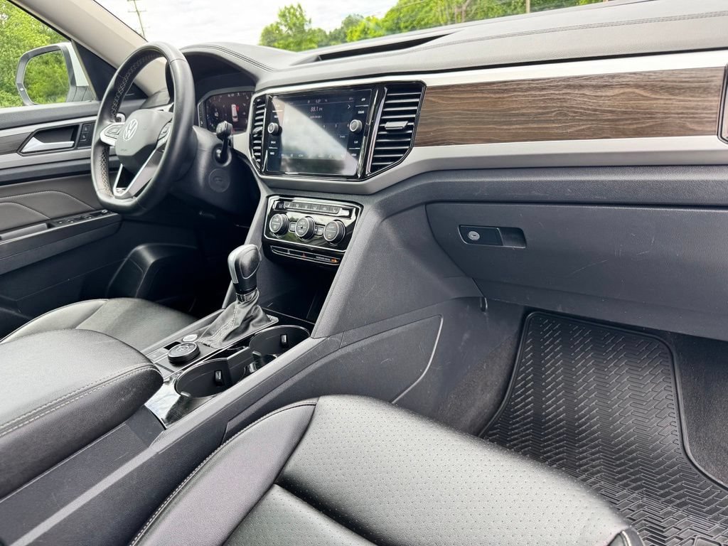 Used 2022 Volkswagen Atlas SE AWD/4WD image 19