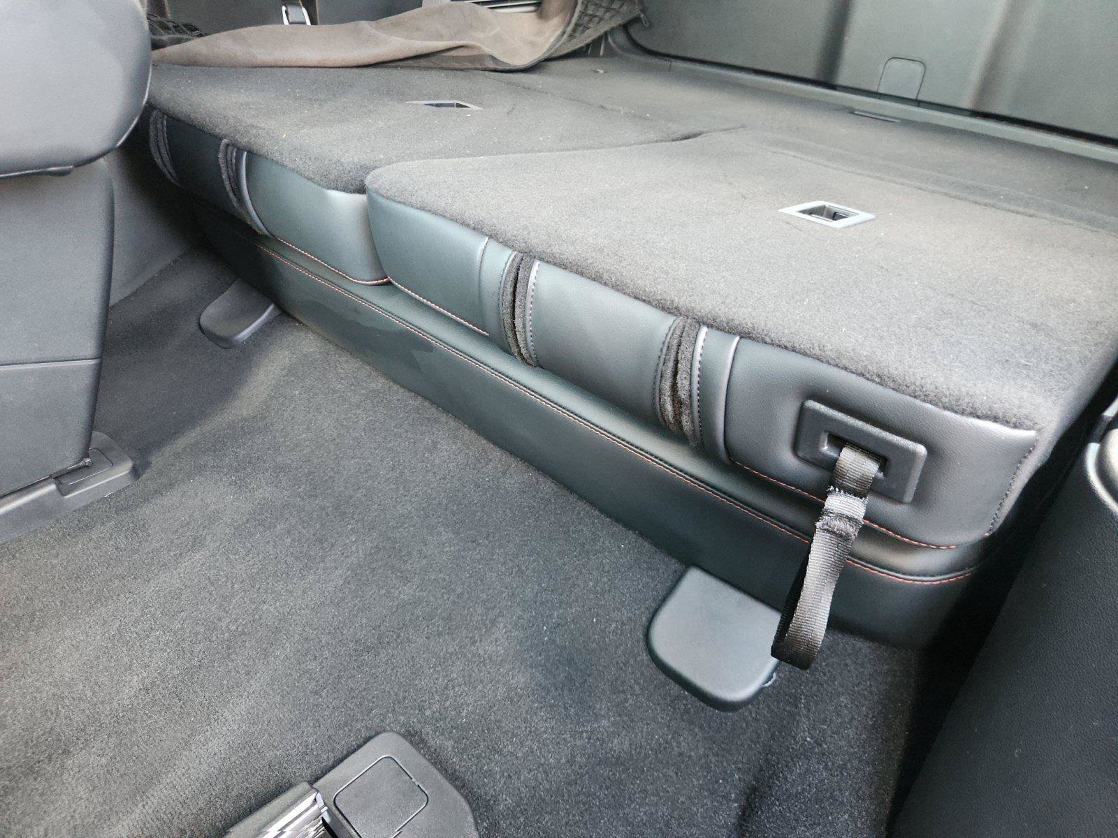 Certified 2025 Ford Explorer ST AWD/4WD image 13