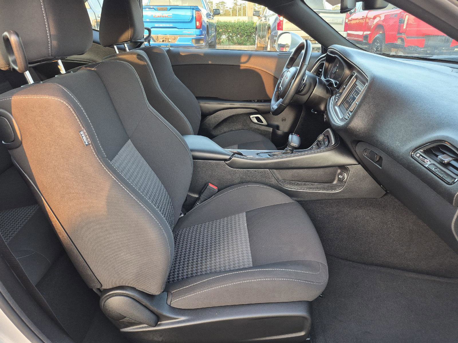 Used 2022 Dodge Challenger GT w/ Blacktop Package image 25