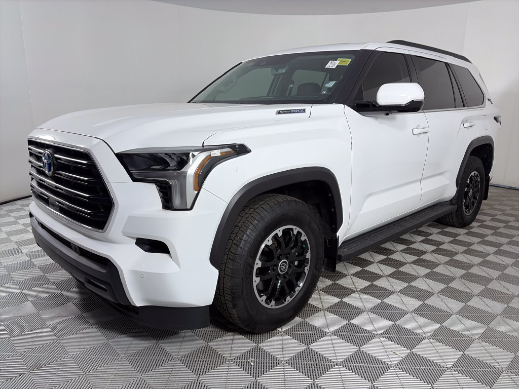 Used 2024 Toyota Sequoia TRD Pro AWD/4WD image 3