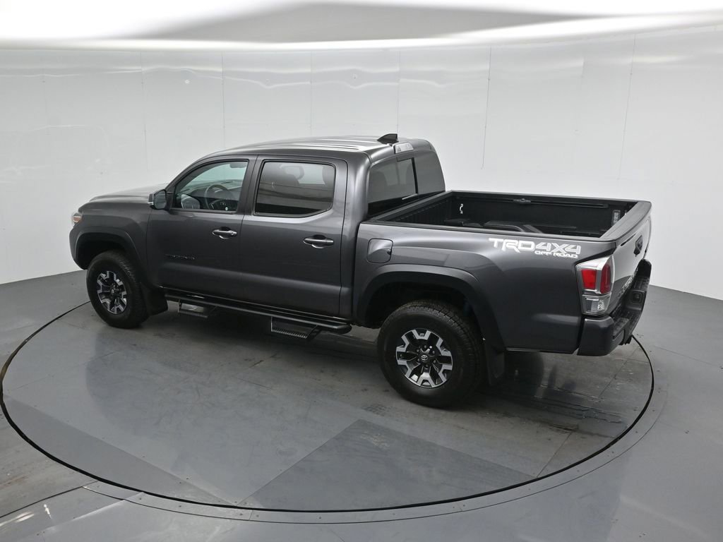 Used 2020 Toyota Tacoma TRD Off-Road w/ Technology Package image 40