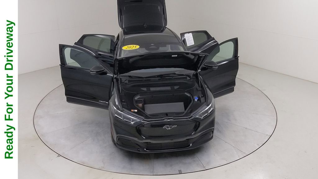 Certified 2025 Ford Mustang Mach-E Premium image 42
