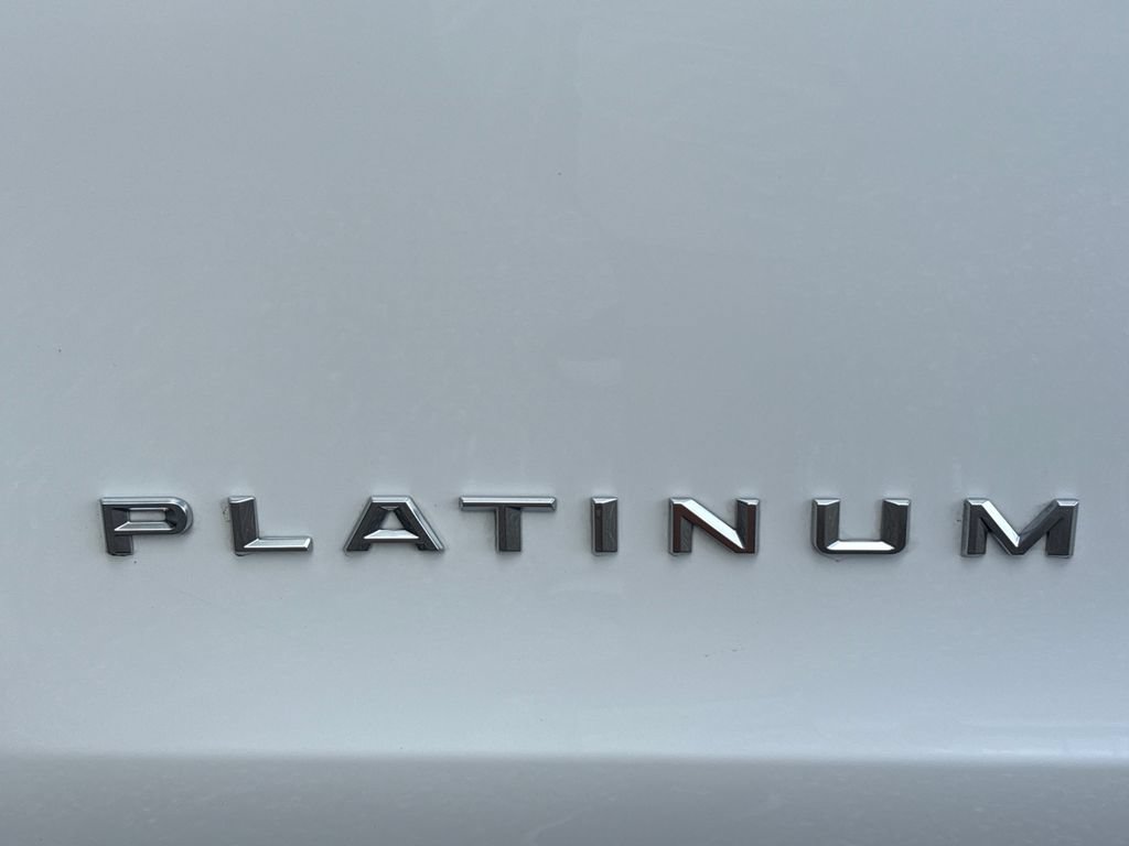 Certified 2025 Ford Expedition Max Platinum w/ Driver's Package AWD/4WD image 49