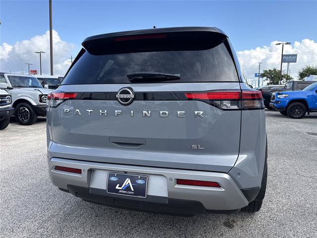 Used 2022 Nissan Pathfinder SL FWD image 14