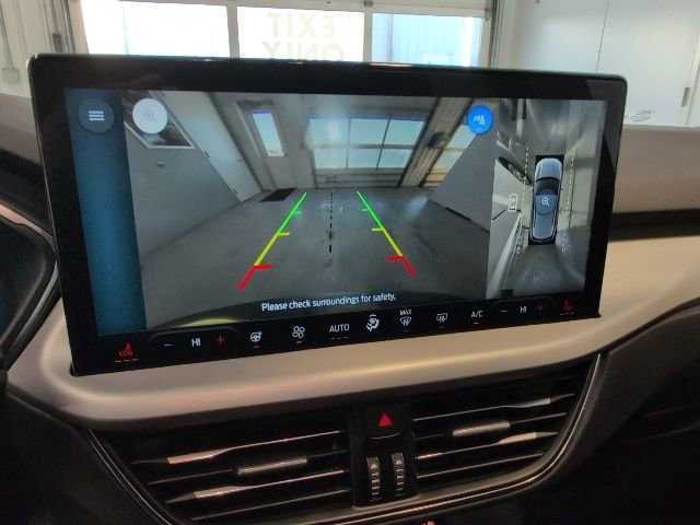 Certified 2024 Ford Escape Platinum image 21