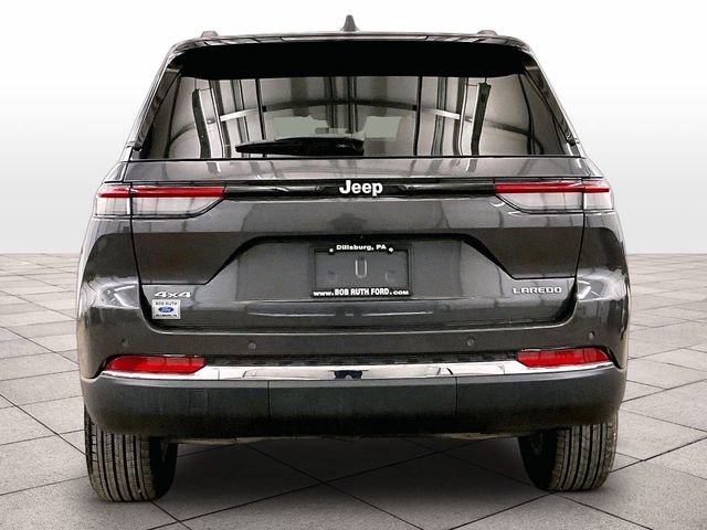 Used 2025 Jeep Grand Cherokee Laredo X w/ Luxury Tech Group I AWD/4WD image 4