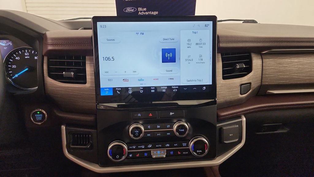 Certified 2024 Ford Expedition Max Limited AWD/4WD image 14