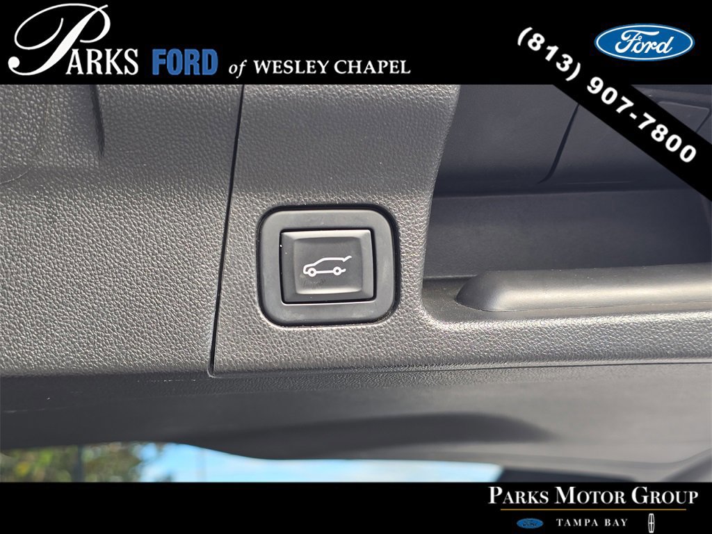 Used 2018 GMC Acadia SLT image 11