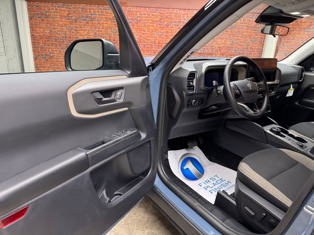 Certified 2025 Ford Bronco Sport Big Bend w/ Convenience Package AWD/4WD image 10