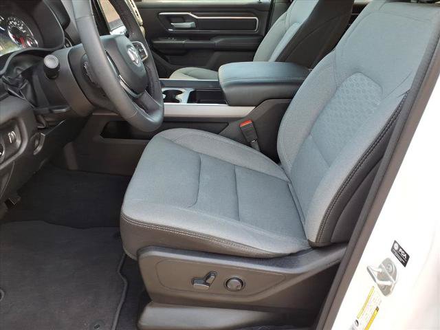 Used 2025 RAM 1500 Big Horn AWD/4WD image 8