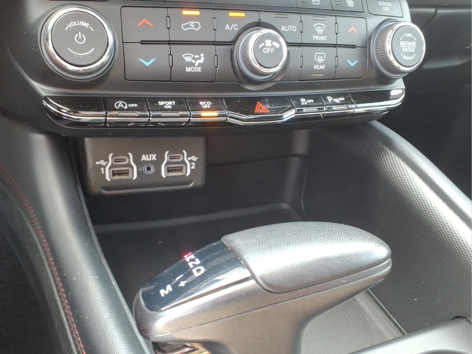 Used 2024 Dodge Durango GT AWD/4WD image 20
