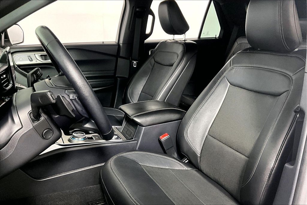 Certified 2020 Ford Explorer Limited AWD/4WD image 23