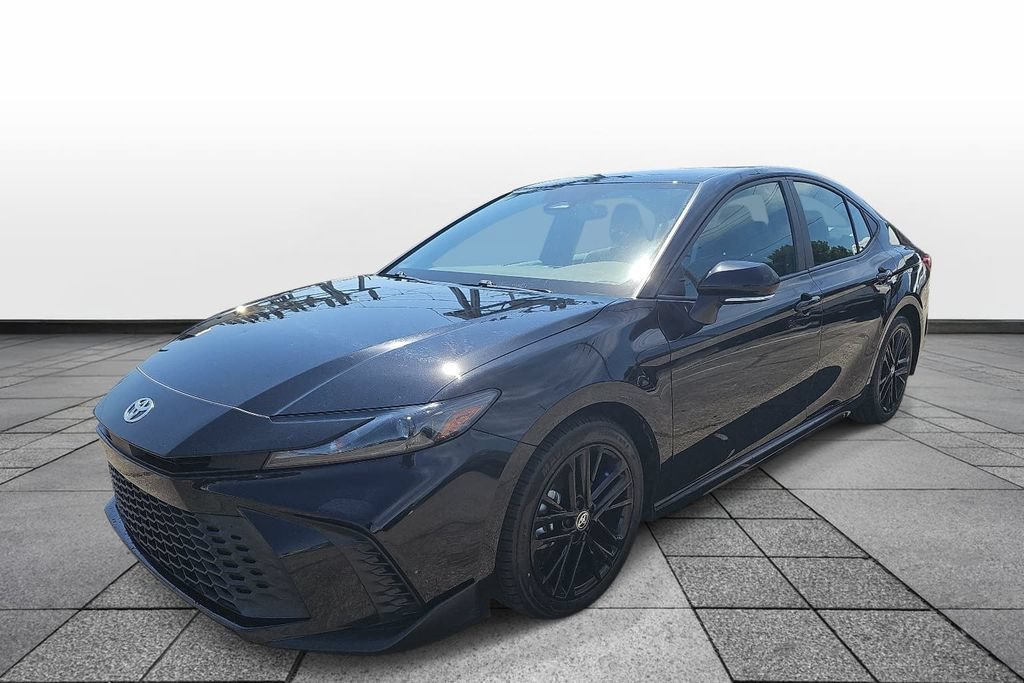 Used 2025 Toyota Camry SE
