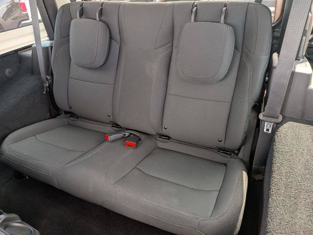 Used 2021 Jeep Wrangler Sport AWD/4WD image 26