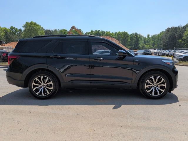 Certified 2022 Ford Explorer ST-Line w/ Class IV Trailer Tow Package RWD image 3