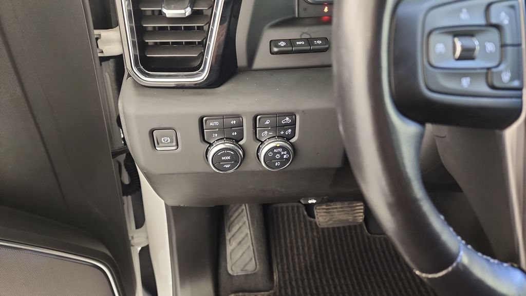 Used 2025 GMC Sierra 1500 Denali Ultimate AWD/4WD image 26
