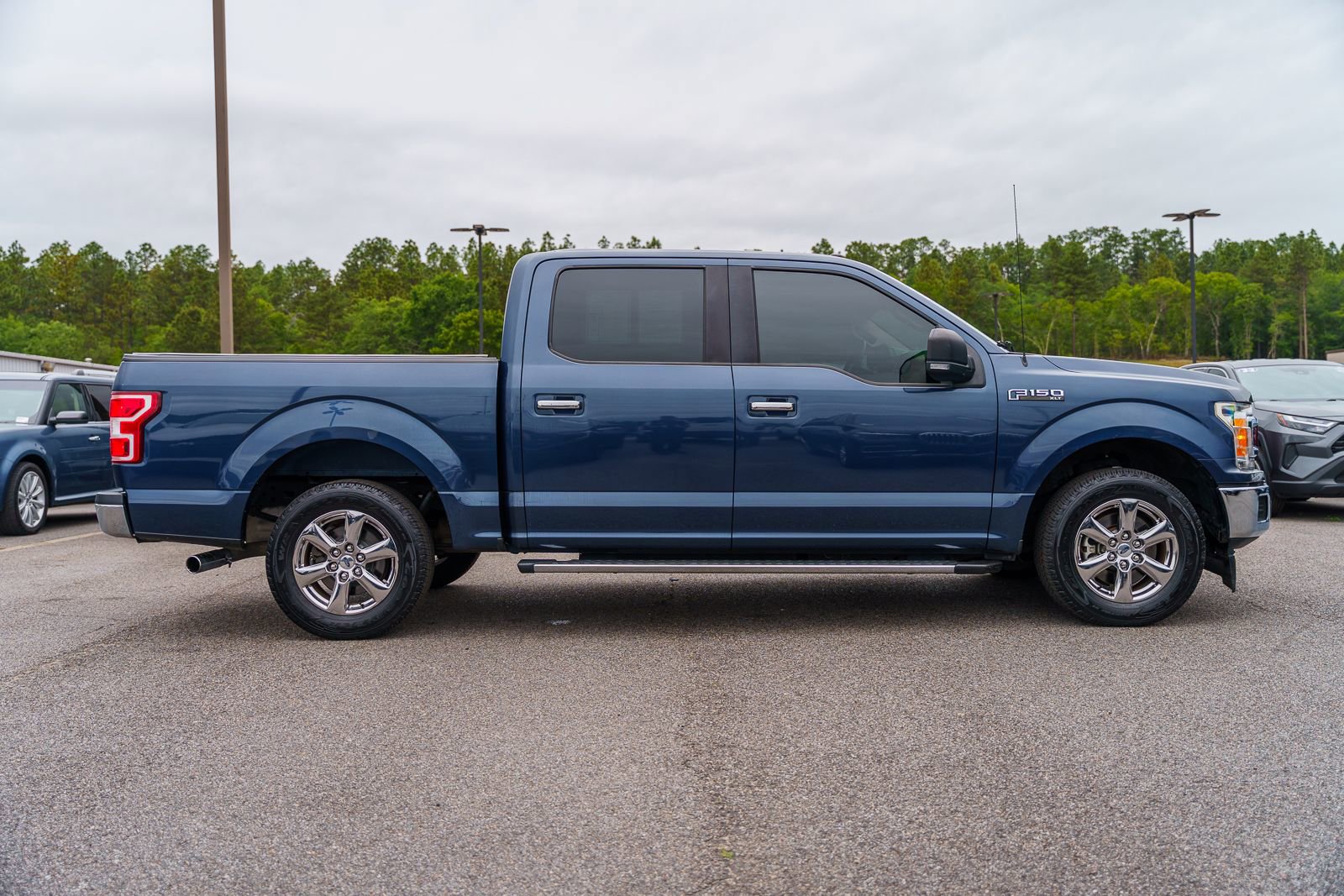 Certified 2018 Ford F150 XLT w/ Equipment Group 302A Luxury RWD image 9