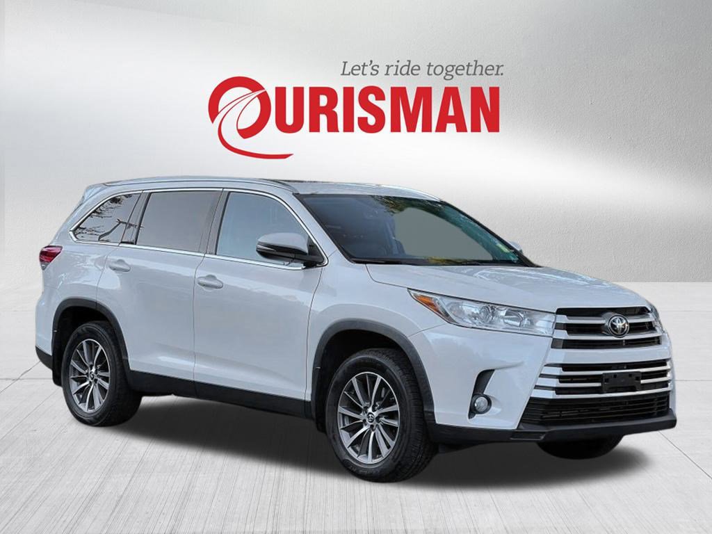 Used 2019 Toyota Highlander XLE image 5