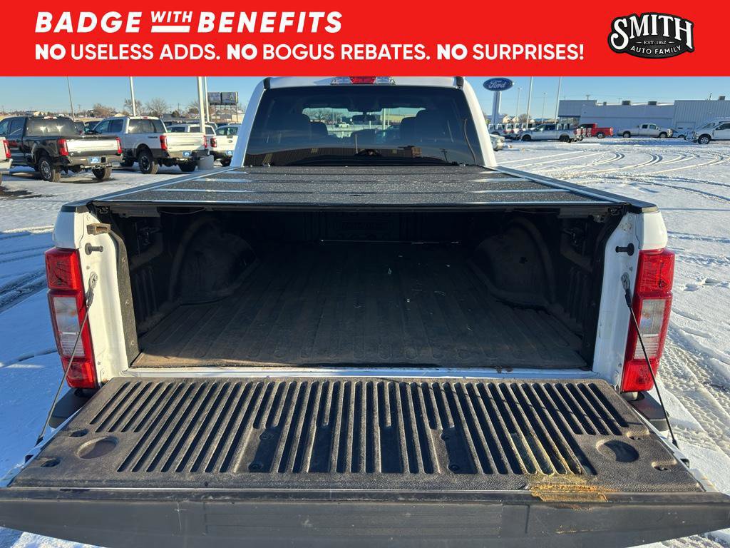 Certified 2022 Ford F250 XLT w/ Black Appearance Package image 12