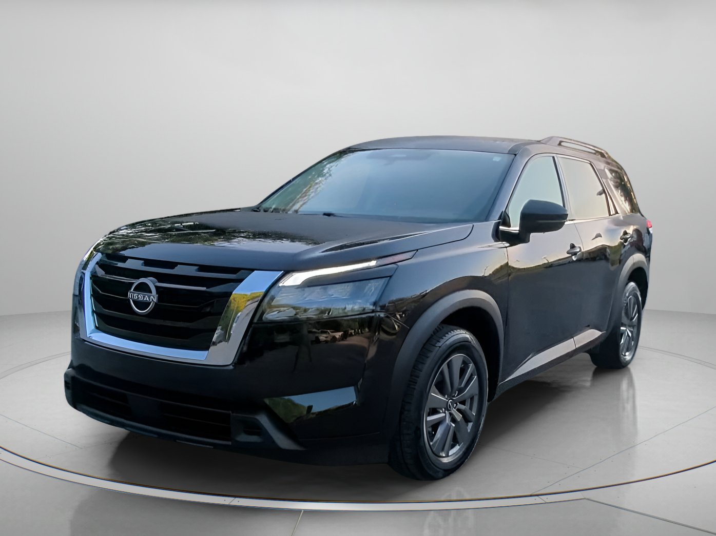 Used 2024 Nissan Pathfinder SV FWD image 11