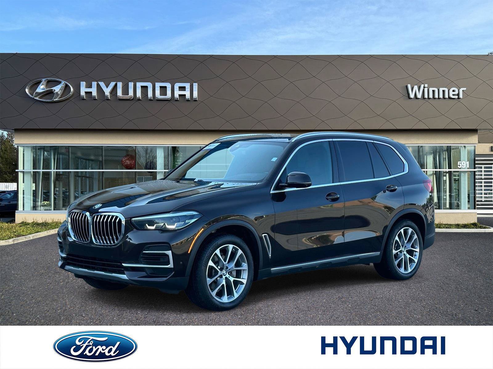 Used 2023 BMW X5 xDrive40i w/ Premium Package AWD/4WD image 1