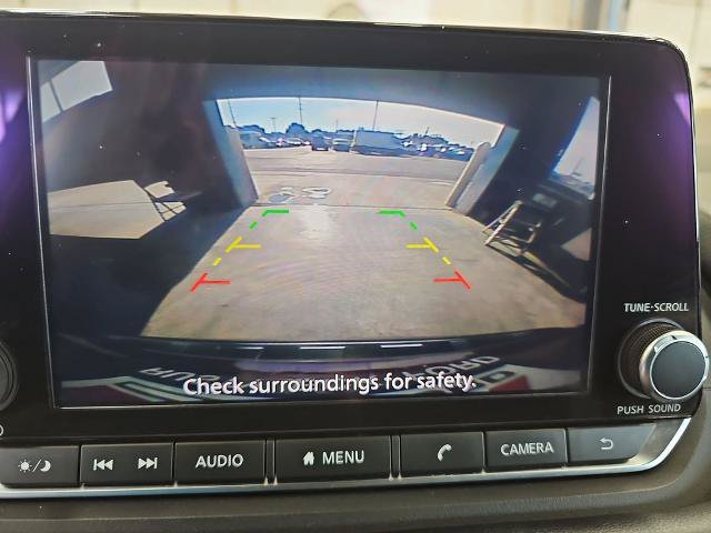 Used 2022 Nissan Rogue SV AWD/4WD image 20