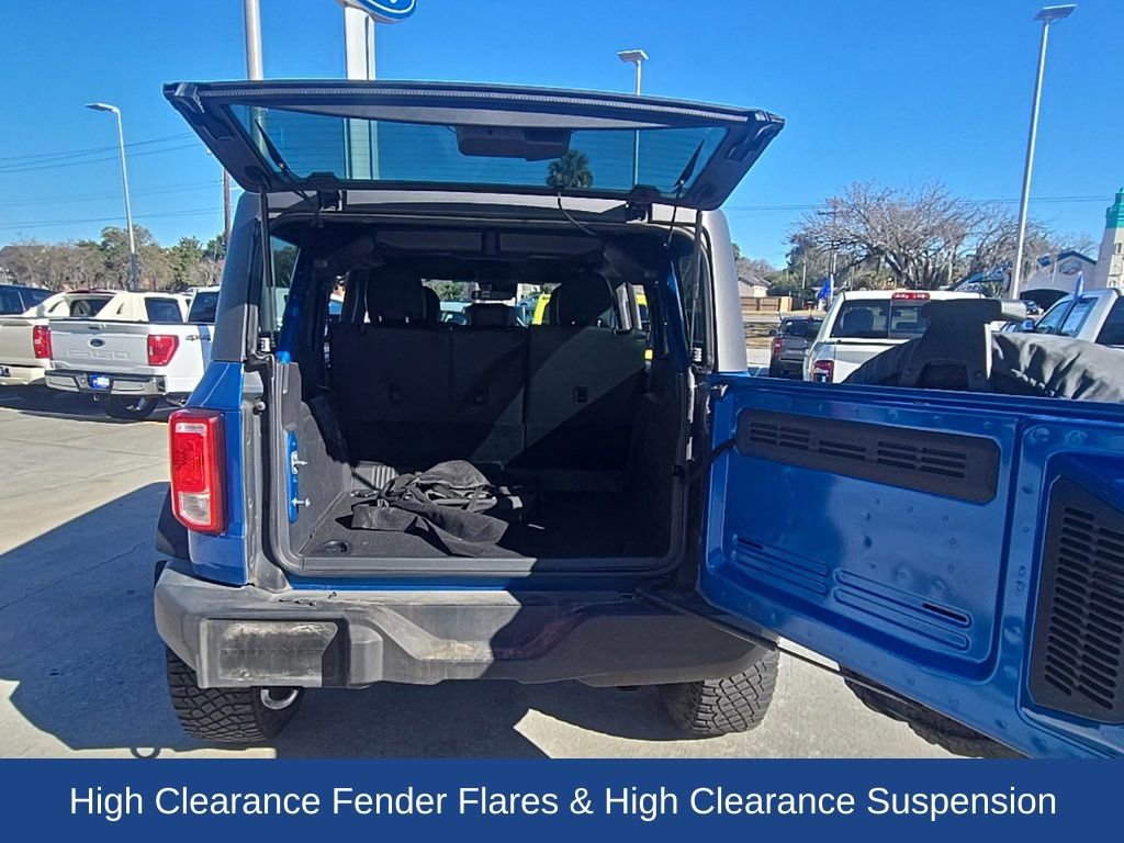 Certified 2023 Ford Bronco Base w/ Sasquatch Package image 9