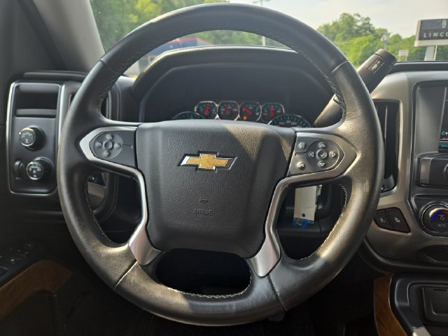 Used 2018 Chevrolet Silverado 1500 LTZ AWD/4WD image 14