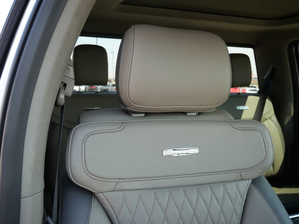 Certified 2026 Ford F350 Platinum w/ Platinum Plus Package image 24