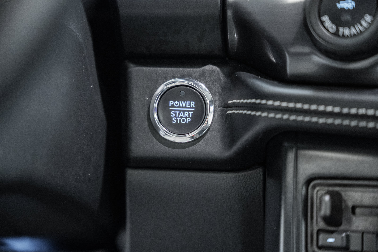 Certified 2025 Ford F150 Lightning Platinum AWD/4WD image 31
