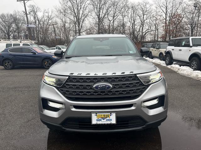 Certified 2023 Ford Explorer XLT w/ Equipment Group 202A image 6