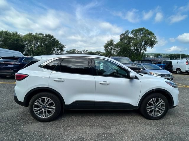 Certified 2022 Ford Escape SEL AWD/4WD image 9