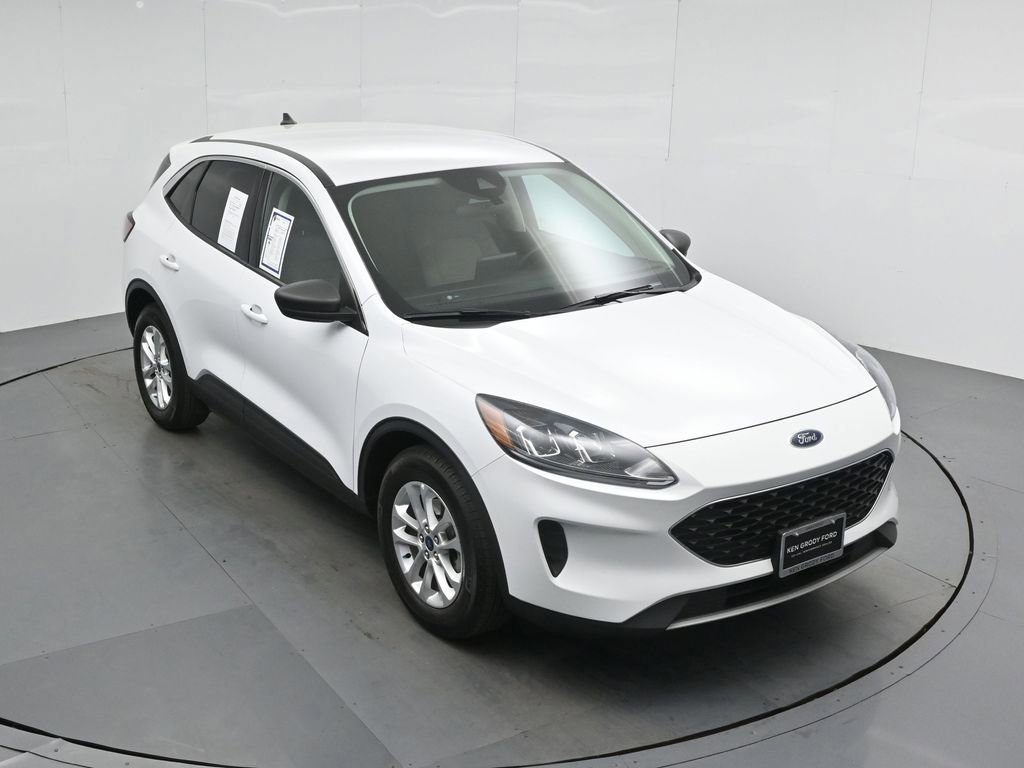 Certified 2022 Ford Escape SE w/ Convenience Package image 4