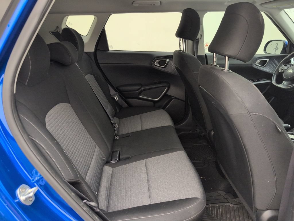 Used 2021 Kia Soul GT-Line FWD image 17