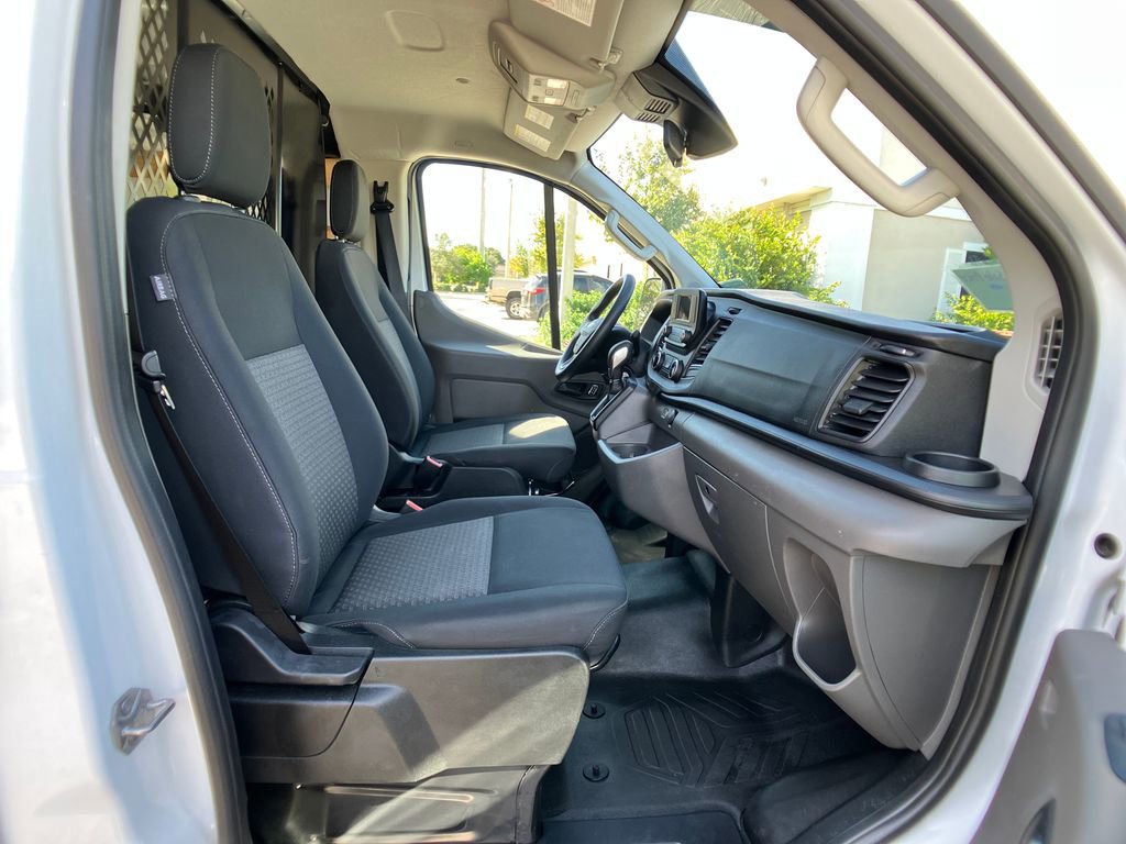 Certified 2024 Ford Transit 250 Low Roof w/ Exterior Upgrade Package image 7