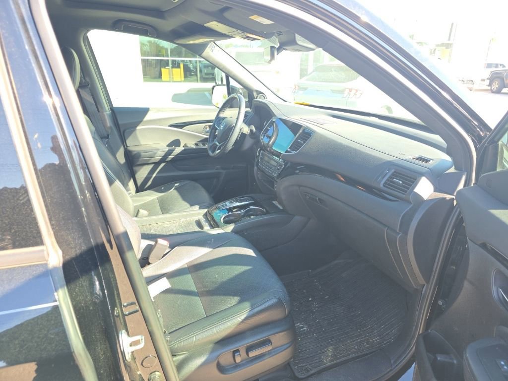 Used 2021 Honda Passport Elite image 6