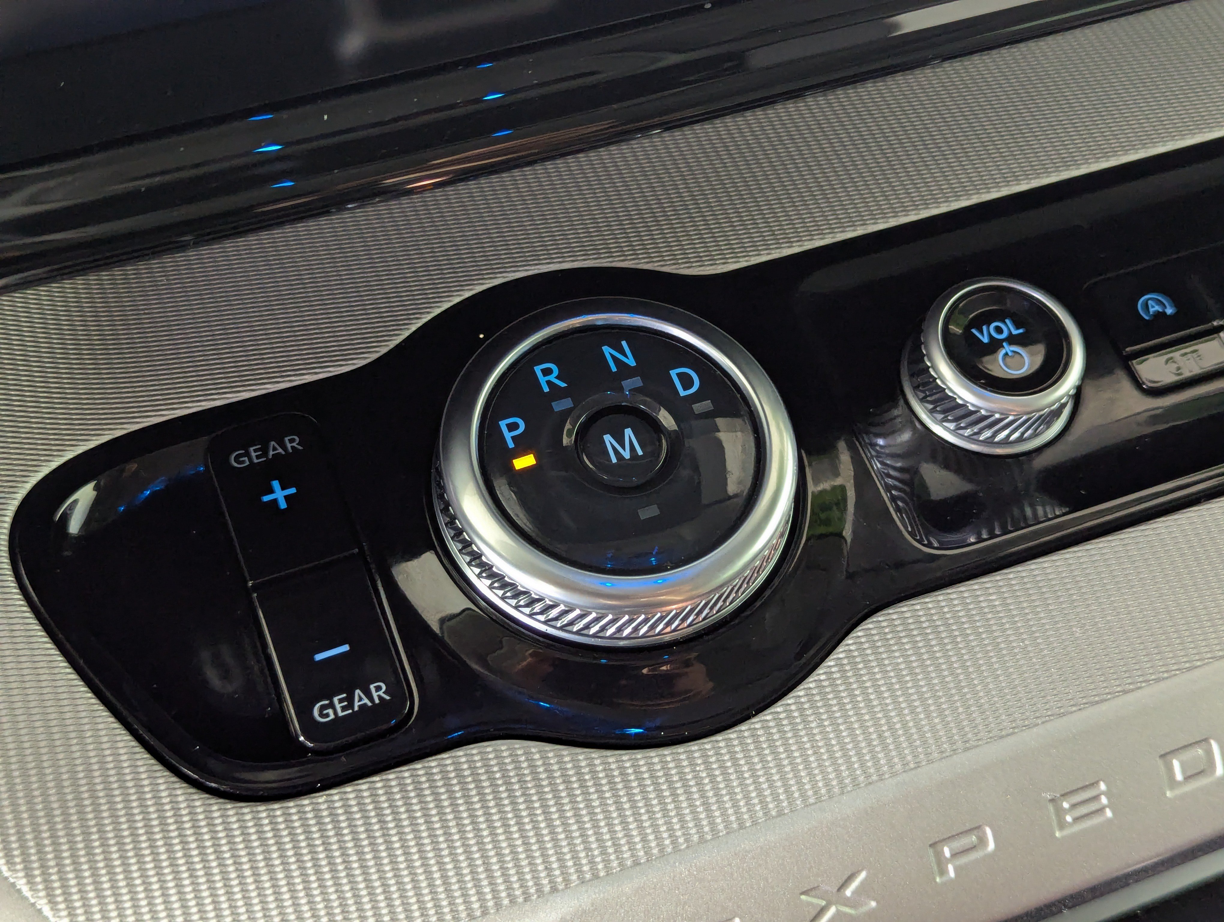 Certified 2025 Ford Expedition Max Active RWD image 31