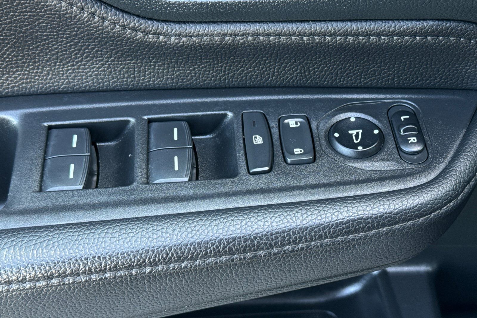 Used 2024 Honda Odyssey Touring image 11